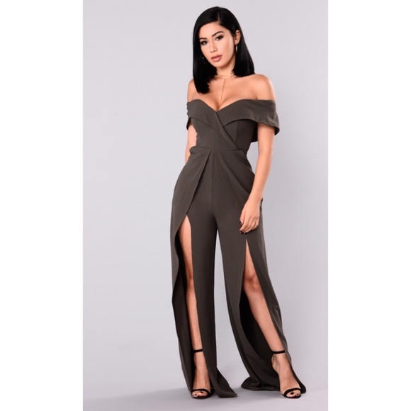Fashion Nova Pants - Olive Jumpsuit - Large